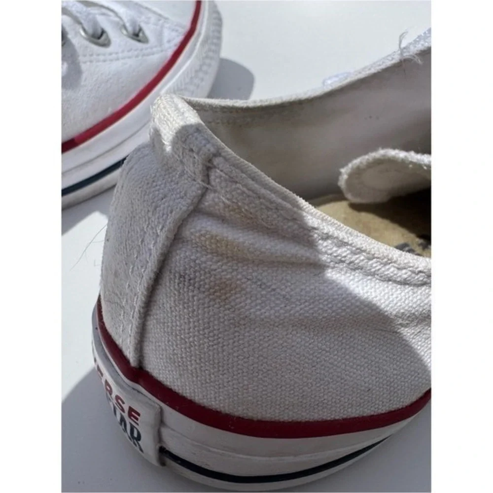 Converse All Stars Low-Top Canvas Sneakers White 9 Chucks Chuck Taylor Capsule